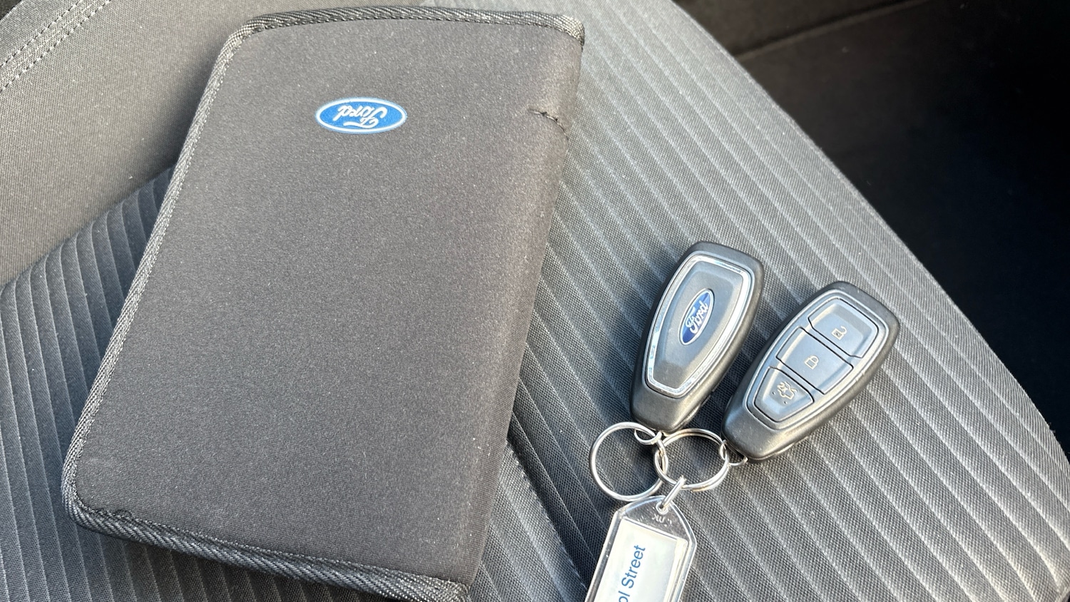 Used Ford Focus 2018 for sale - 76477120: Photo 19