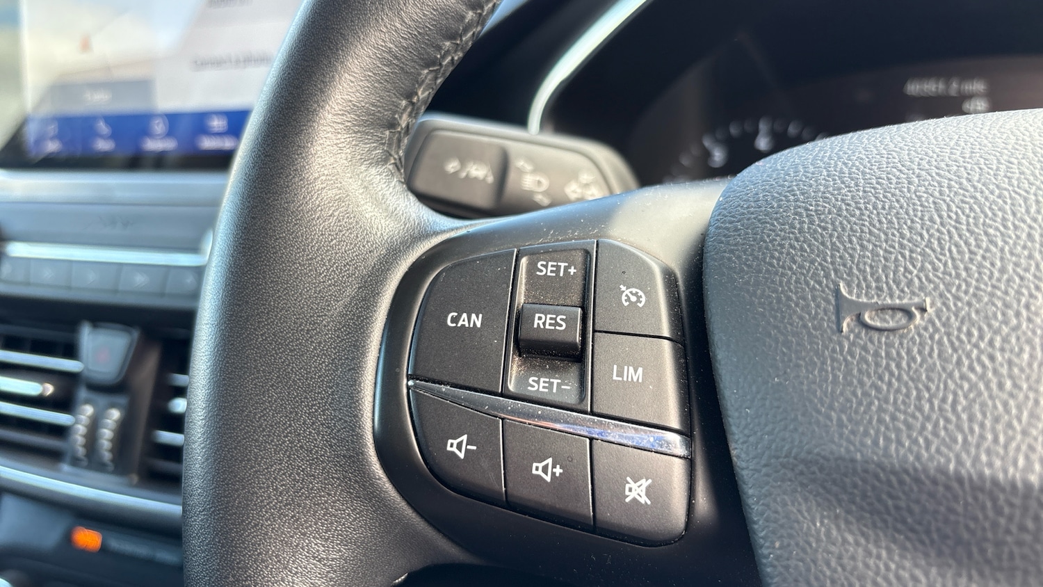 Used Ford Focus 2018 for sale - 76477120: Photo 21