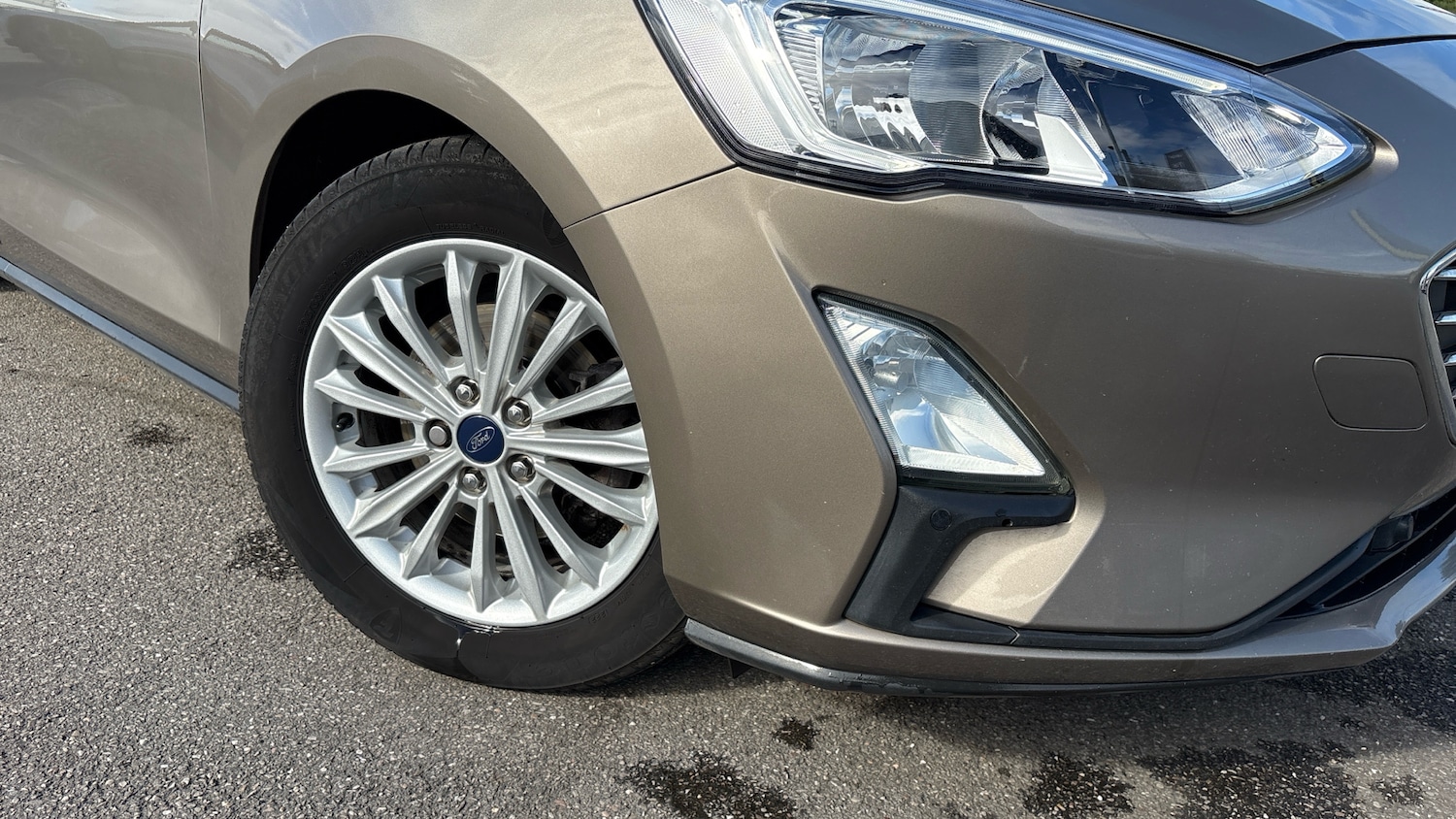 Used Ford Focus 2018 for sale - 76477120: Photo 33