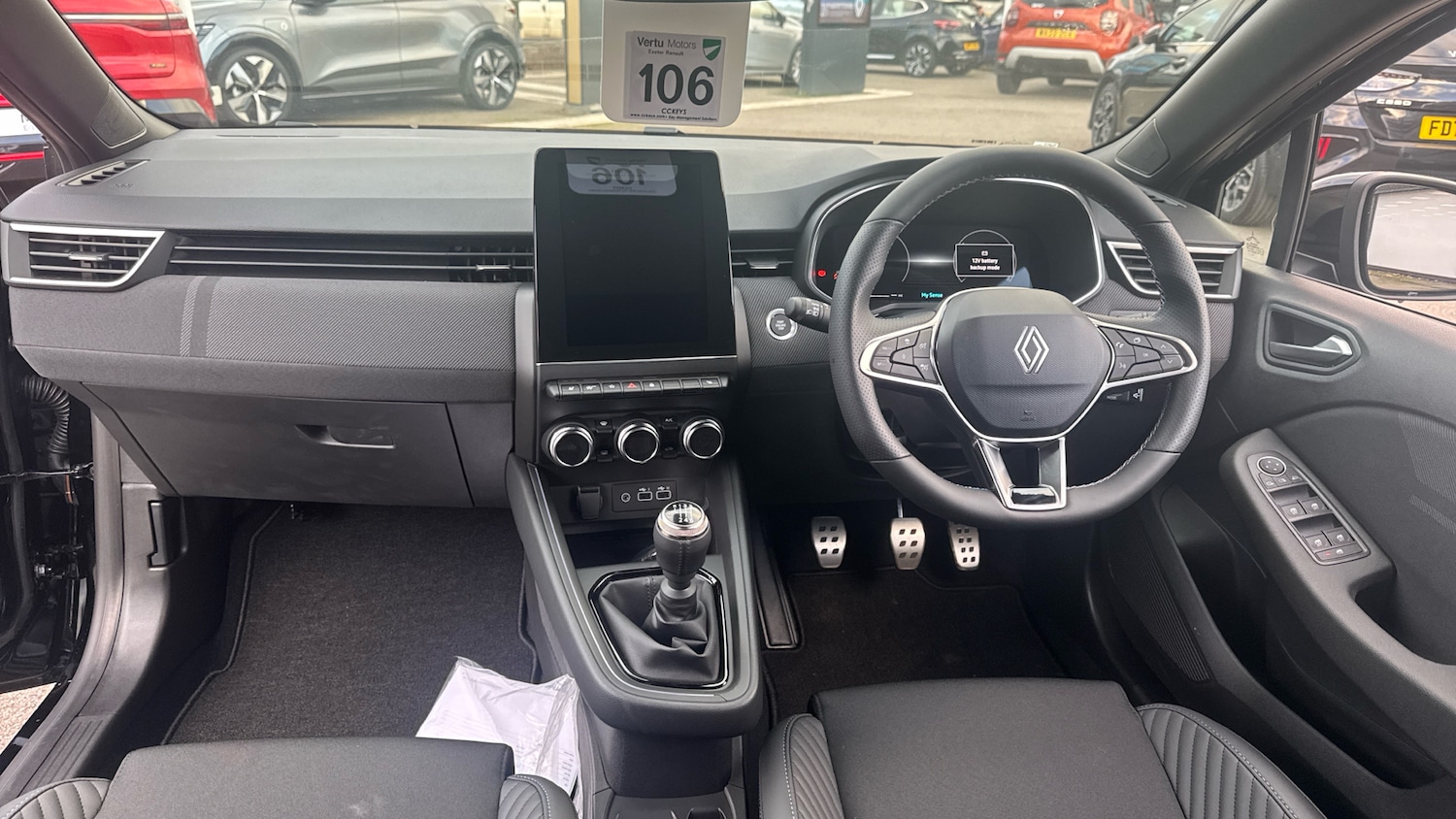 Used Renault Clio 2025 for sale - 76532049: Photo 10