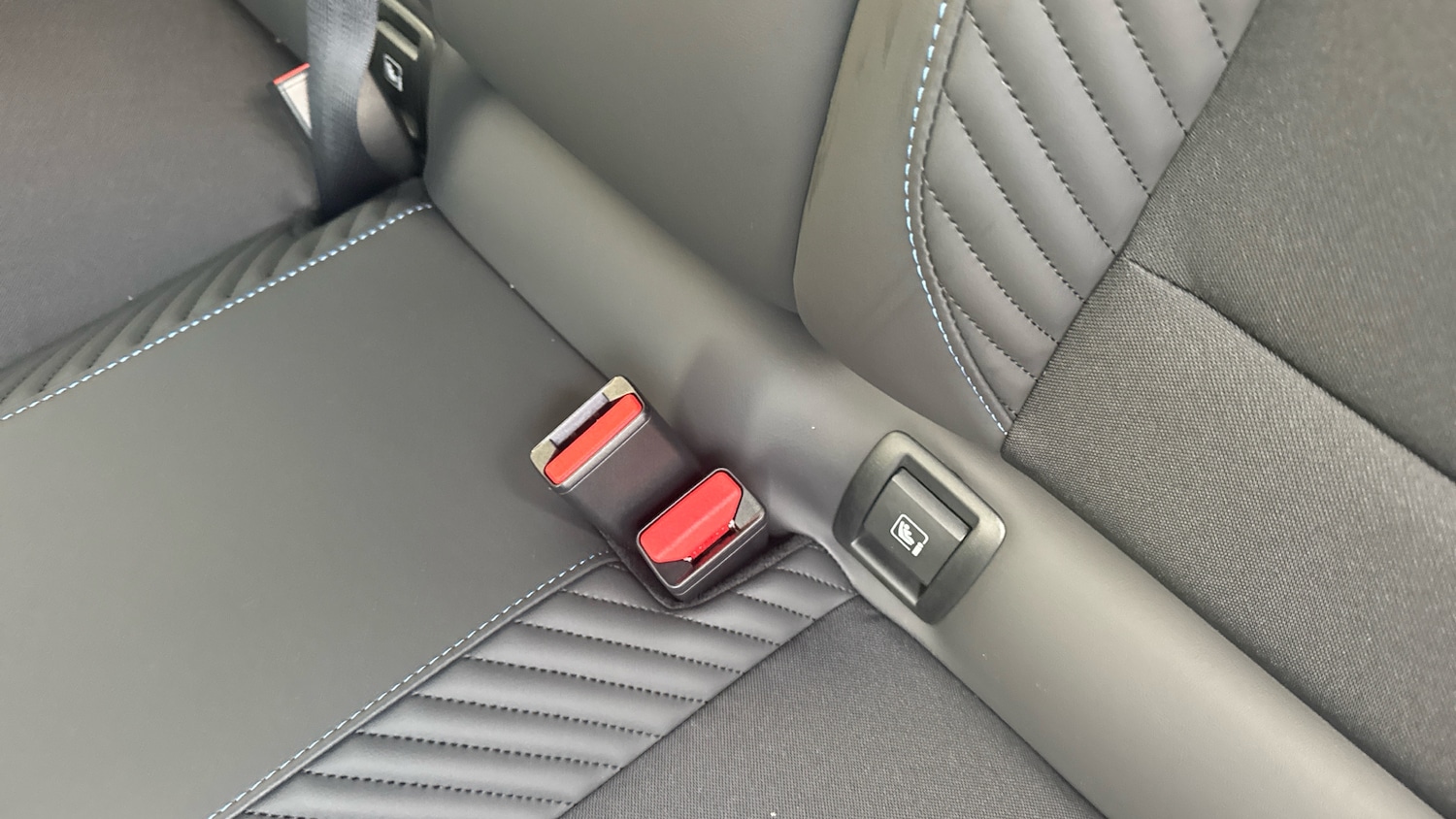 Used Renault Clio 2025 for sale - 76532049: Photo 17