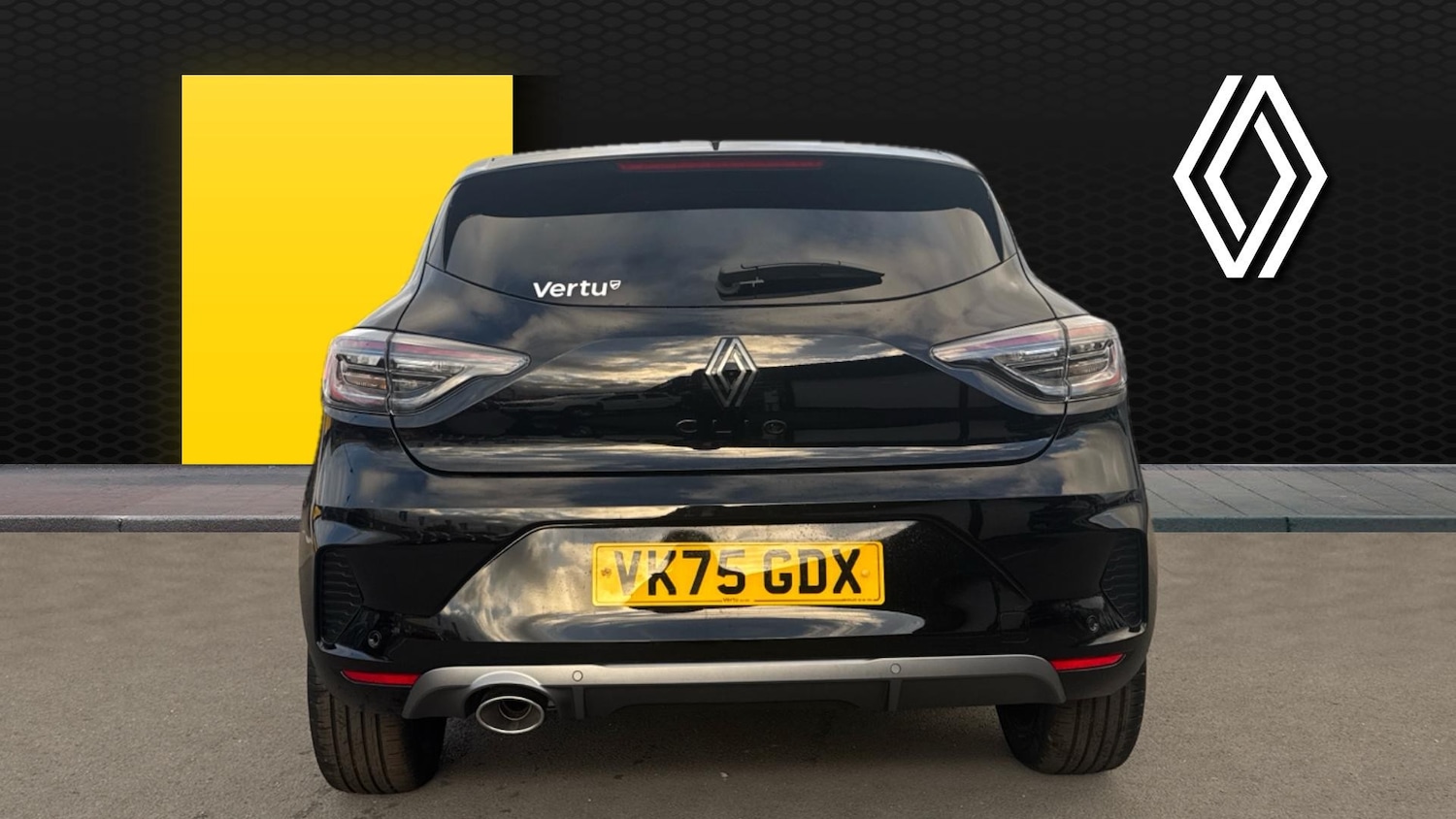 Used Renault Clio 2025 for sale - 76532049: Photo 6