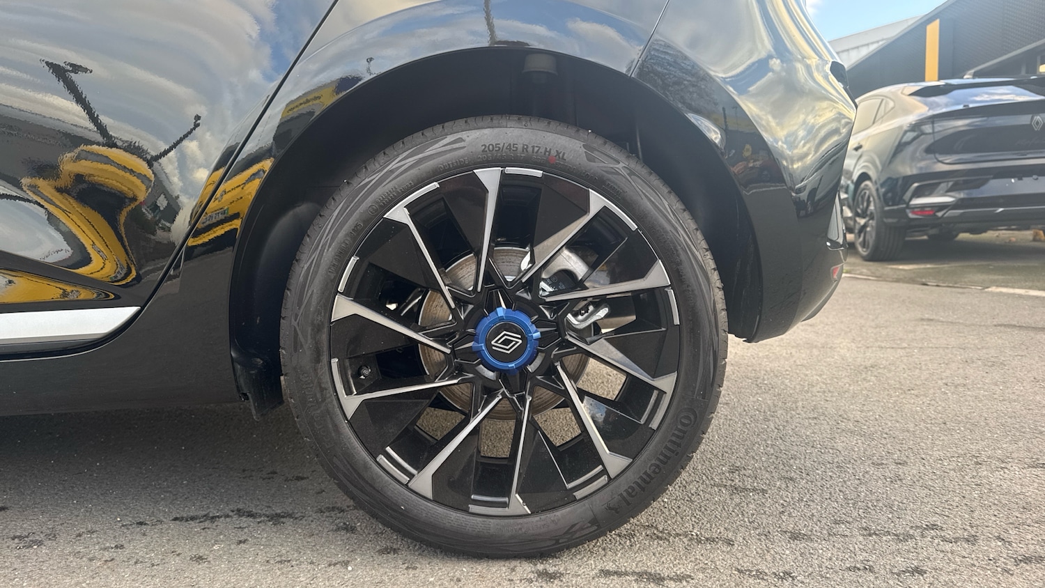 Used Renault Clio 2025 for sale - 76532049: Photo 7