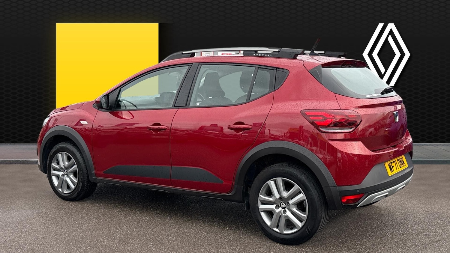 Used Dacia Sandero Stepway 2021 for sale - 77541884: Photo 2