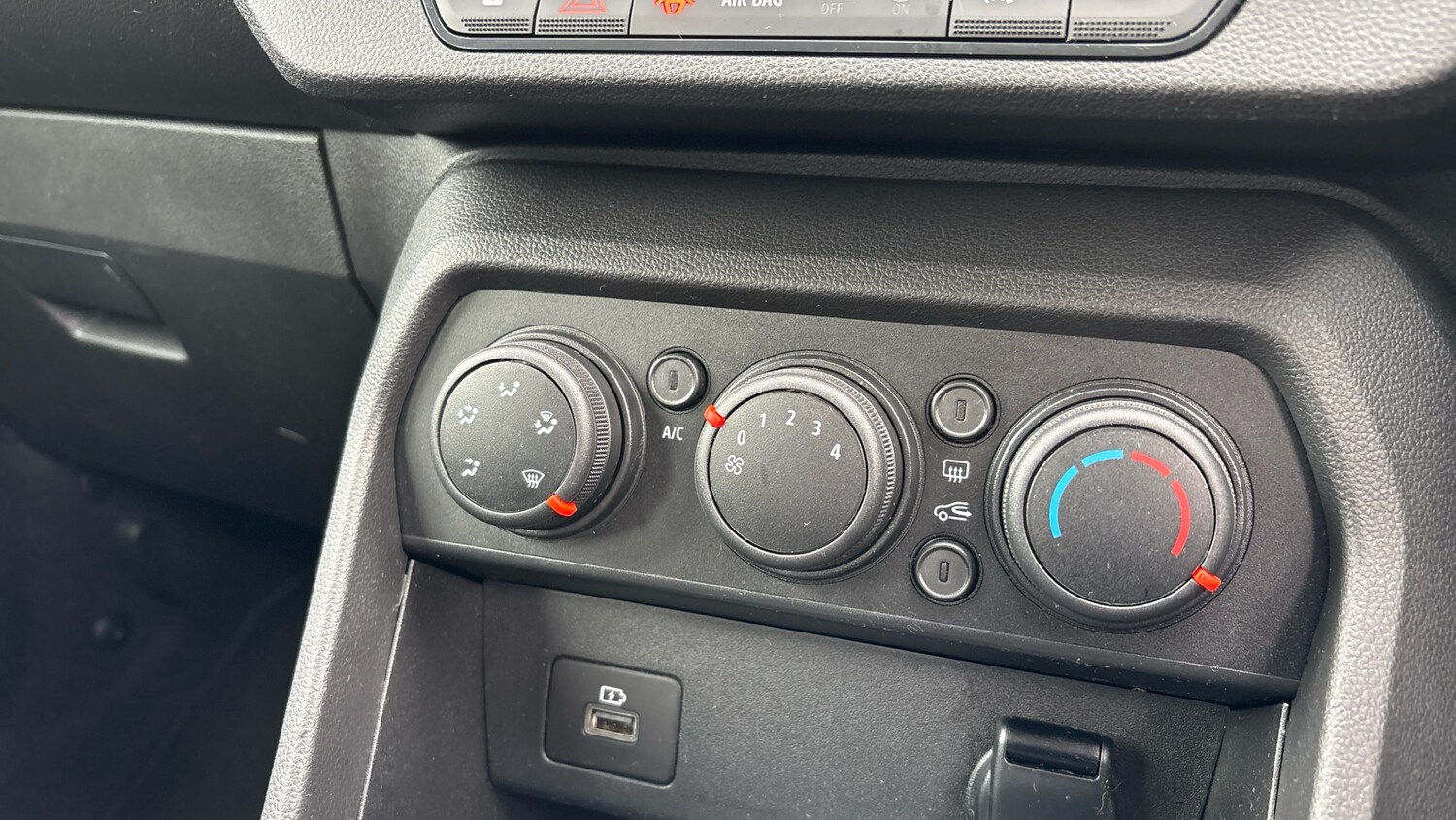 Used Dacia Sandero Stepway 2021 for sale - 77541884: Photo 36