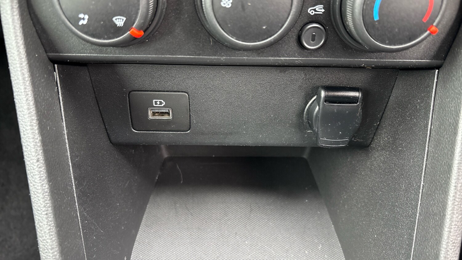 Used Dacia Sandero Stepway 2021 for sale - 77541884: Photo 37