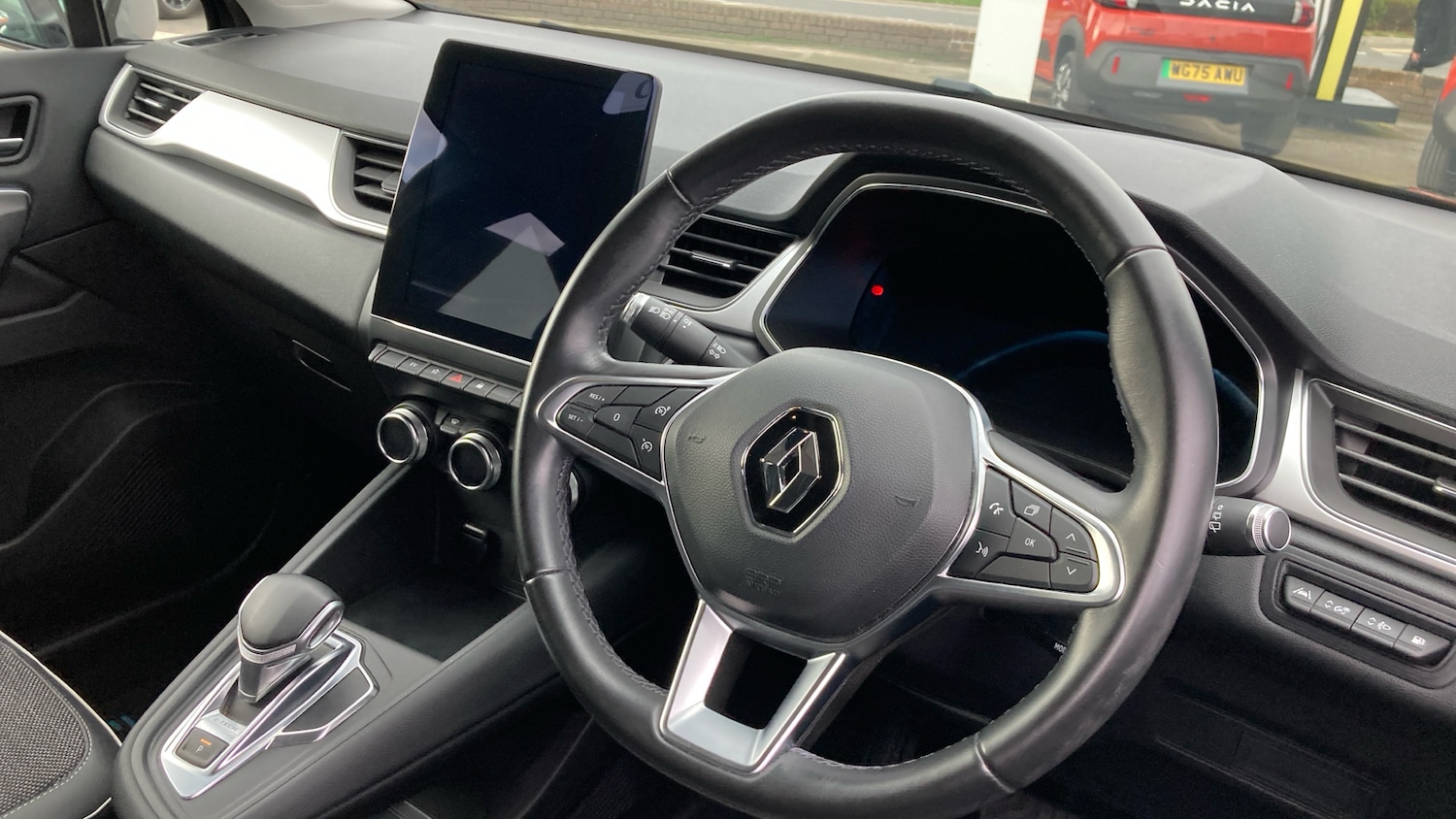 Used Renault Captur 2021 for sale - 77848786: Photo 11