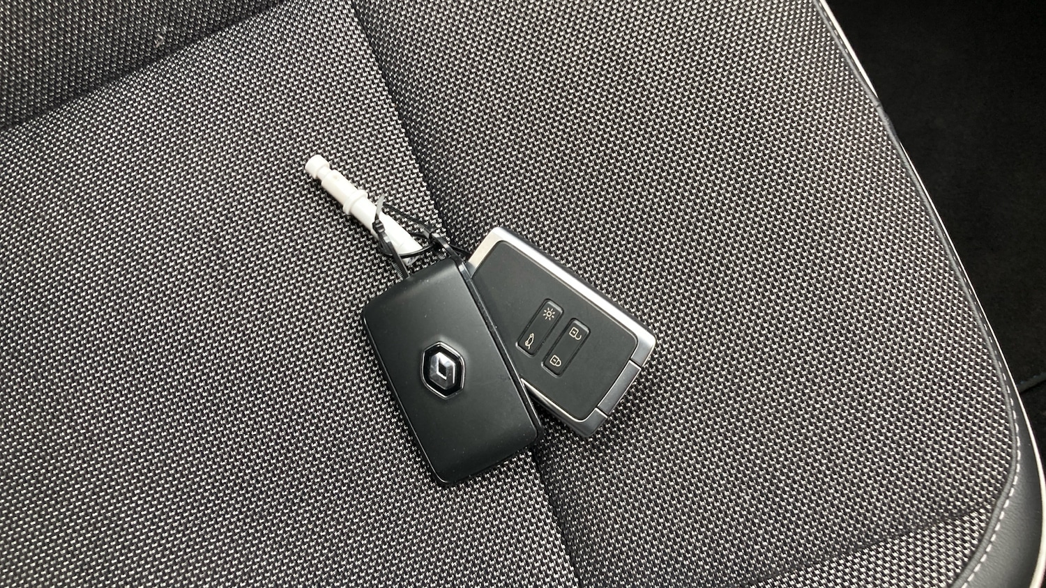 Used Renault Captur 2021 for sale - 77848786: Photo 20