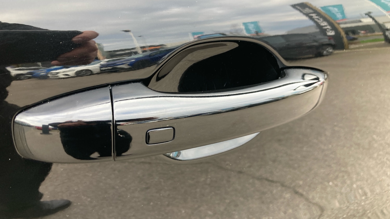 Used Renault Captur 2021 for sale - 77848786: Photo 43