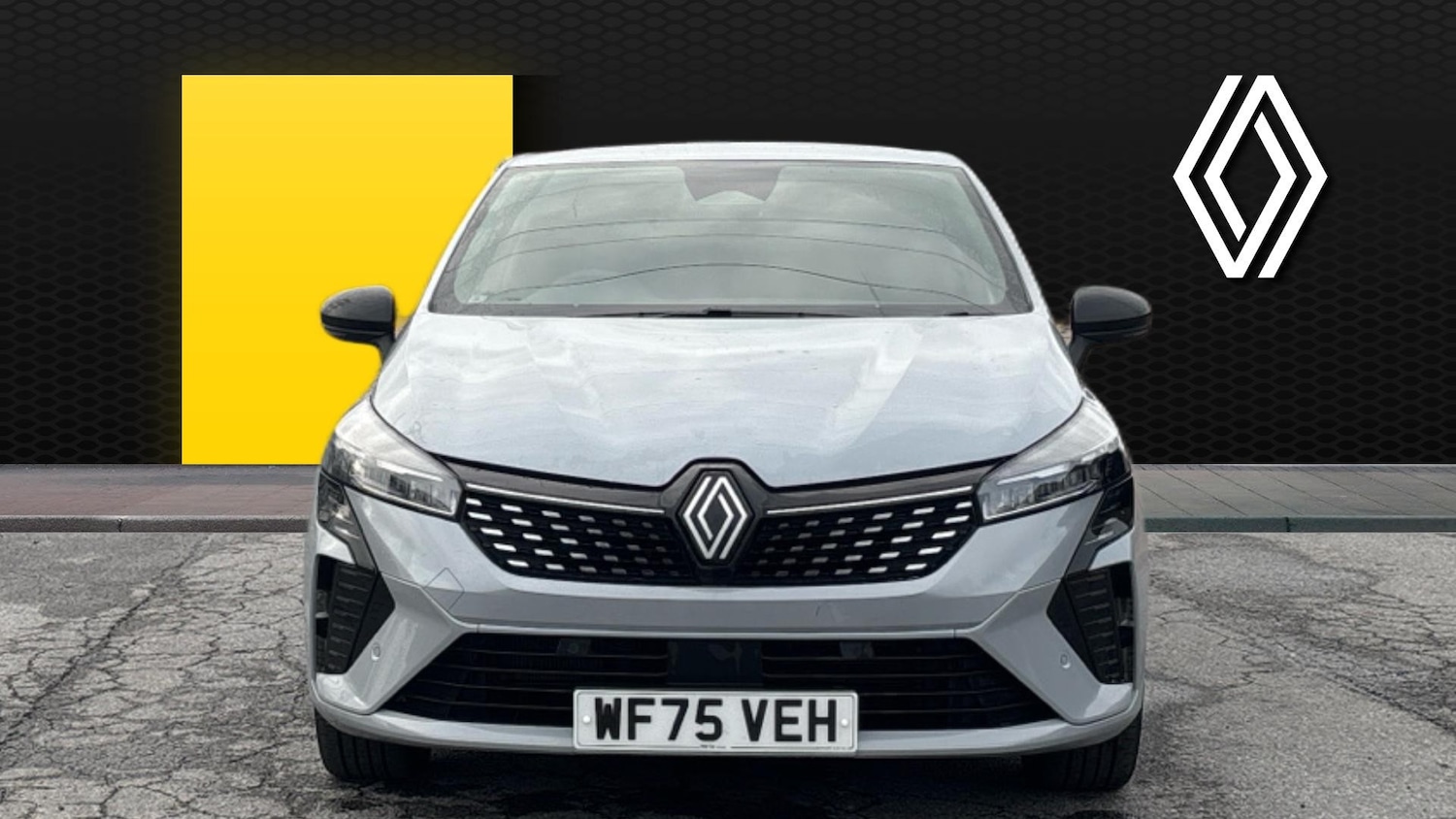 Used Renault Clio 2025 for sale - 76921190: Photo 3