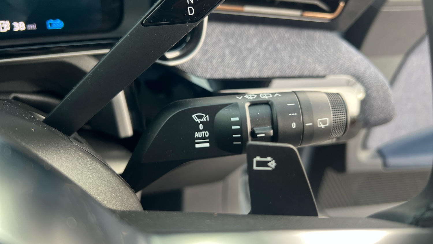 Used Renault 4 2025 for sale - 76881453: Photo 32