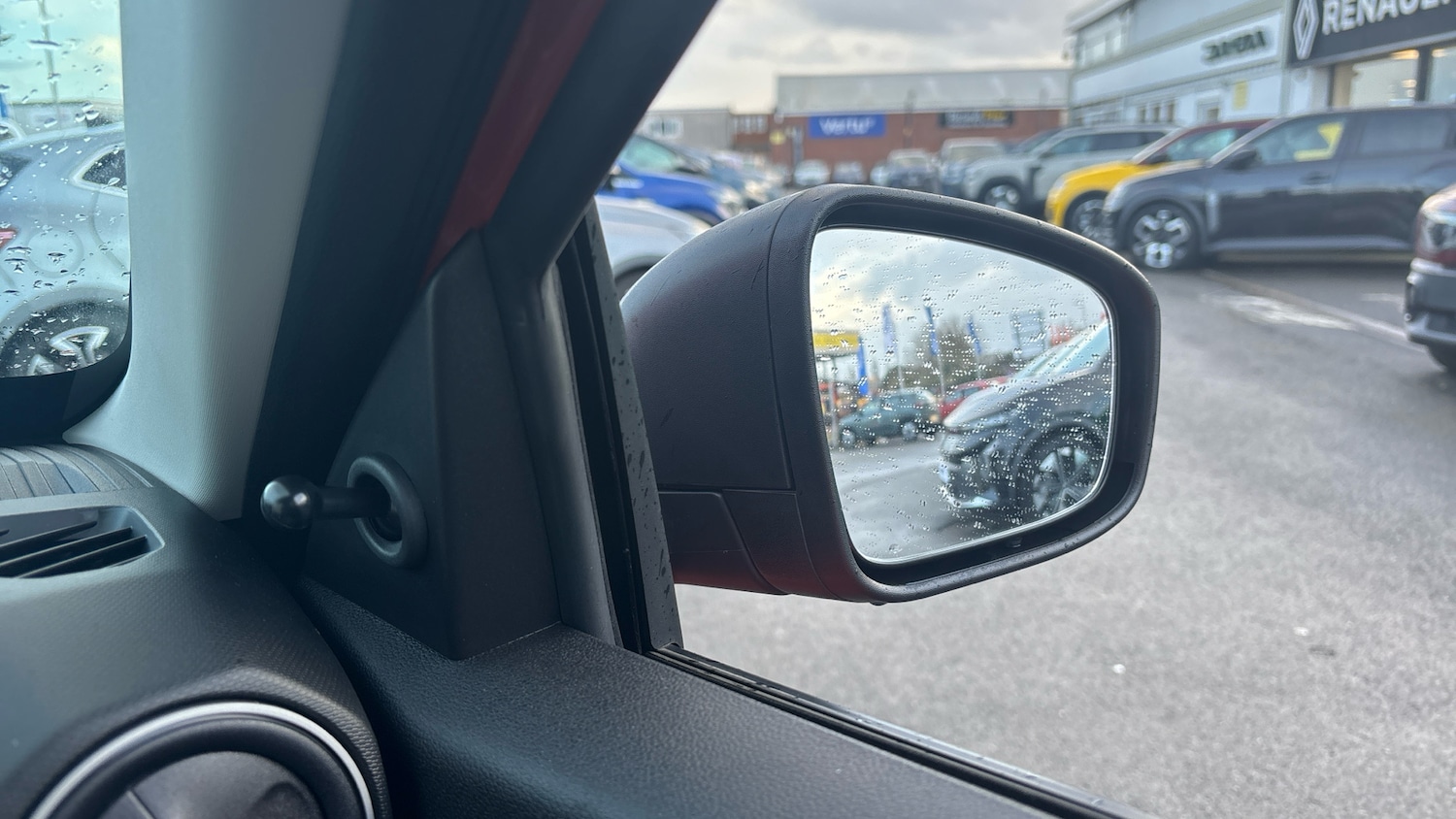 Used Dacia Spring 2025 for sale - 77350322: Photo 21