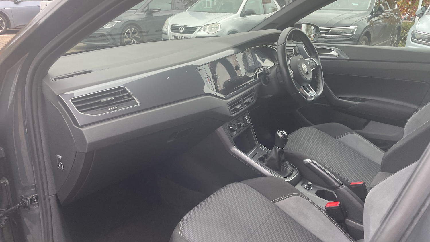 Used Volkswagen Polo 2021 for sale - 77568298: Photo 2