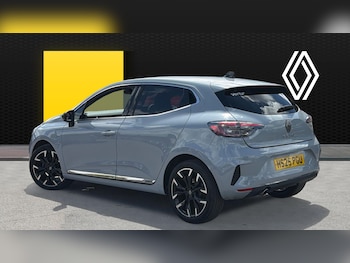 Used Renault Clio 2025 for sale - 78765466: Photo