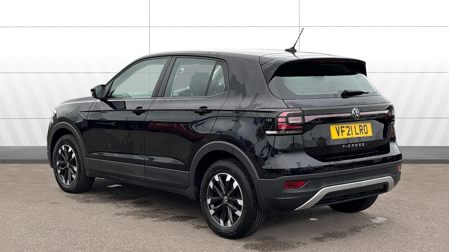 Used Volkswagen T-Cross 2021 for sale - 76232235: Photo 2