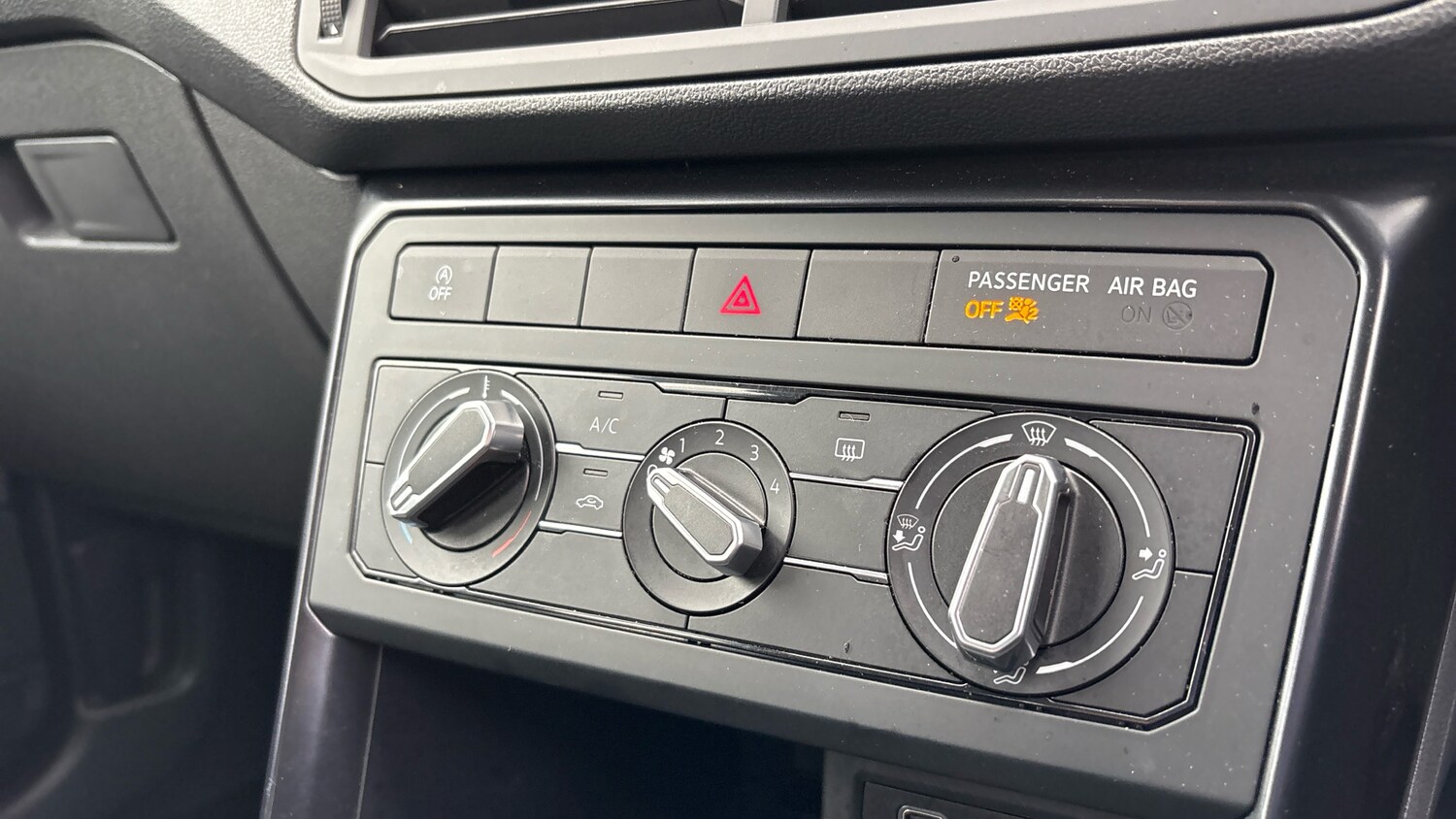 Used Volkswagen T-Cross 2021 for sale - 76232235: Photo 33