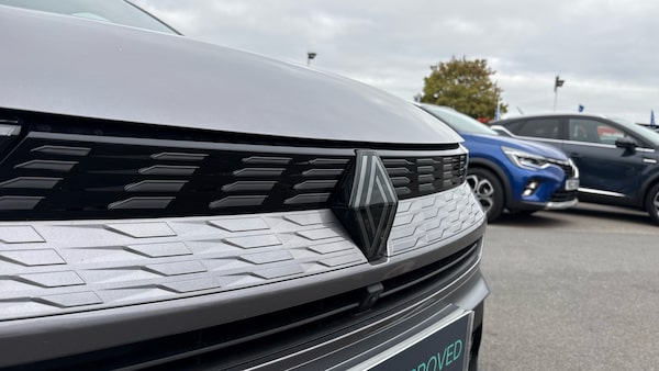 Used Renault Other 2025 for sale - 76299227: Photo 23