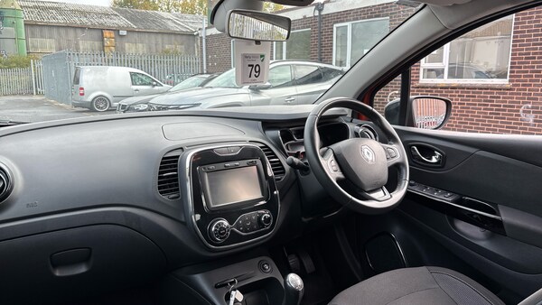 Used Renault Captur 2016 for sale - 76028033: Photo 9