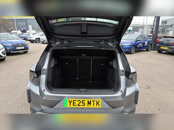 Used Renault Scenic E-Tech 2025 for sale - 78084331: Photo