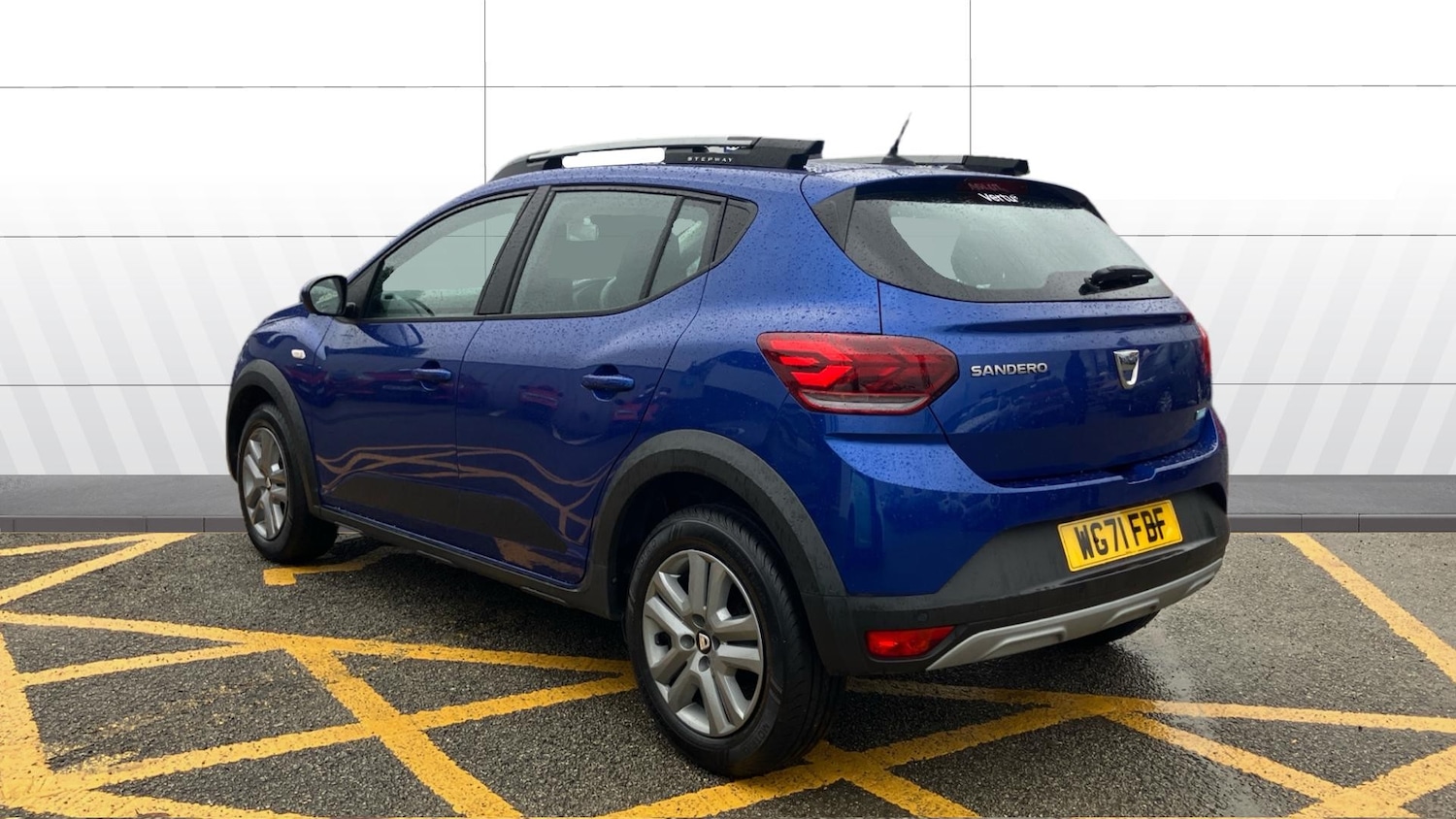 Used Dacia Sandero Stepway 2021 for sale - 77903801: Photo 2