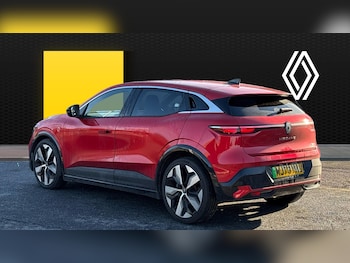 Used Renault Megane E Tech 2023 for sale - 76637559: Photo