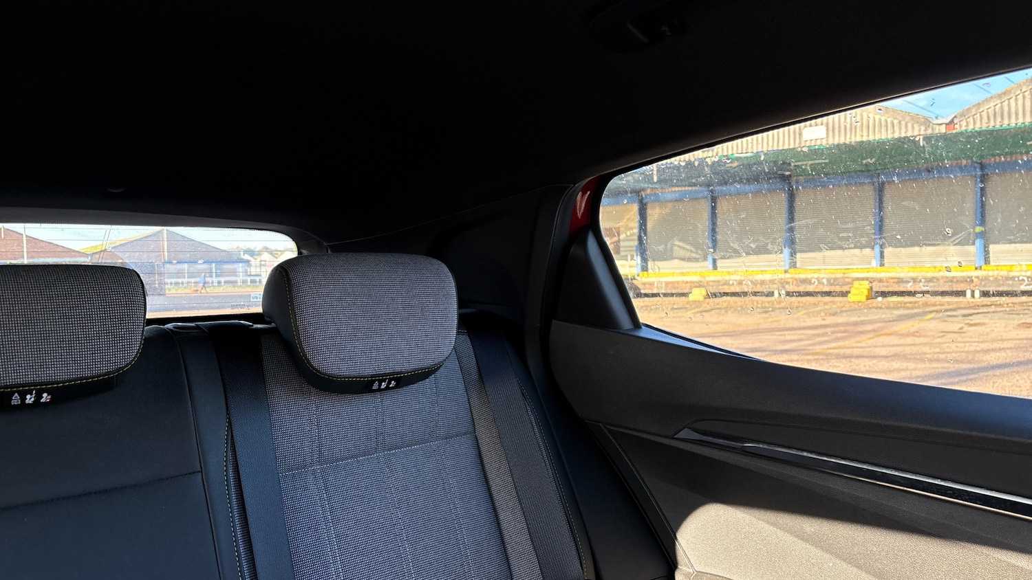 Used Renault Megane E Tech 2023 for sale - 76637559: Photo 34