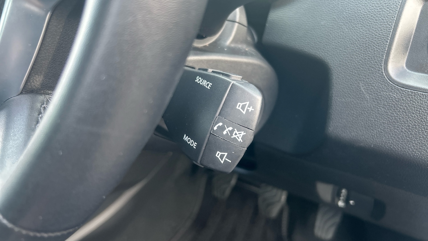 Used Dacia Duster 2022 for sale - 77350323: Photo 23