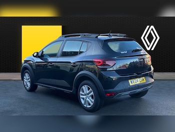 Used Dacia Sandero Stepway 2024 for sale - 76366924: Photo