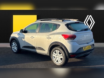 Used Dacia Sandero Stepway 2024 for sale - 76366922: Photo