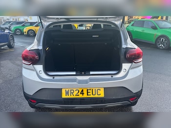 Used Dacia Sandero Stepway 2024 for sale - 76366922: Photo