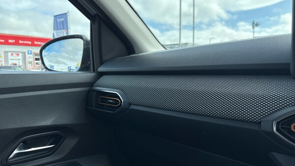 Used Dacia Sandero Stepway 2022 for sale - 75975066: Photo 26