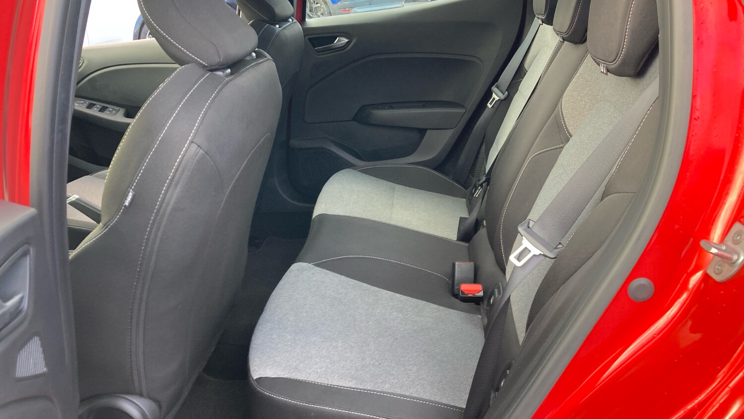 Used Renault Clio 2025 for sale - 77207342: Photo 16