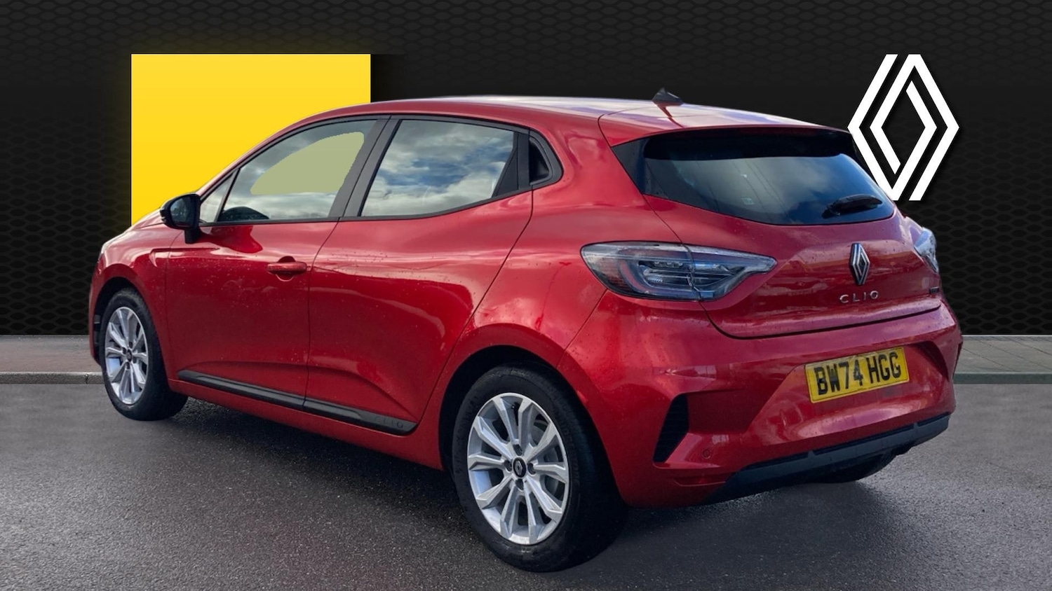 Used Renault Clio 2025 for sale - 77207342: Photo 2