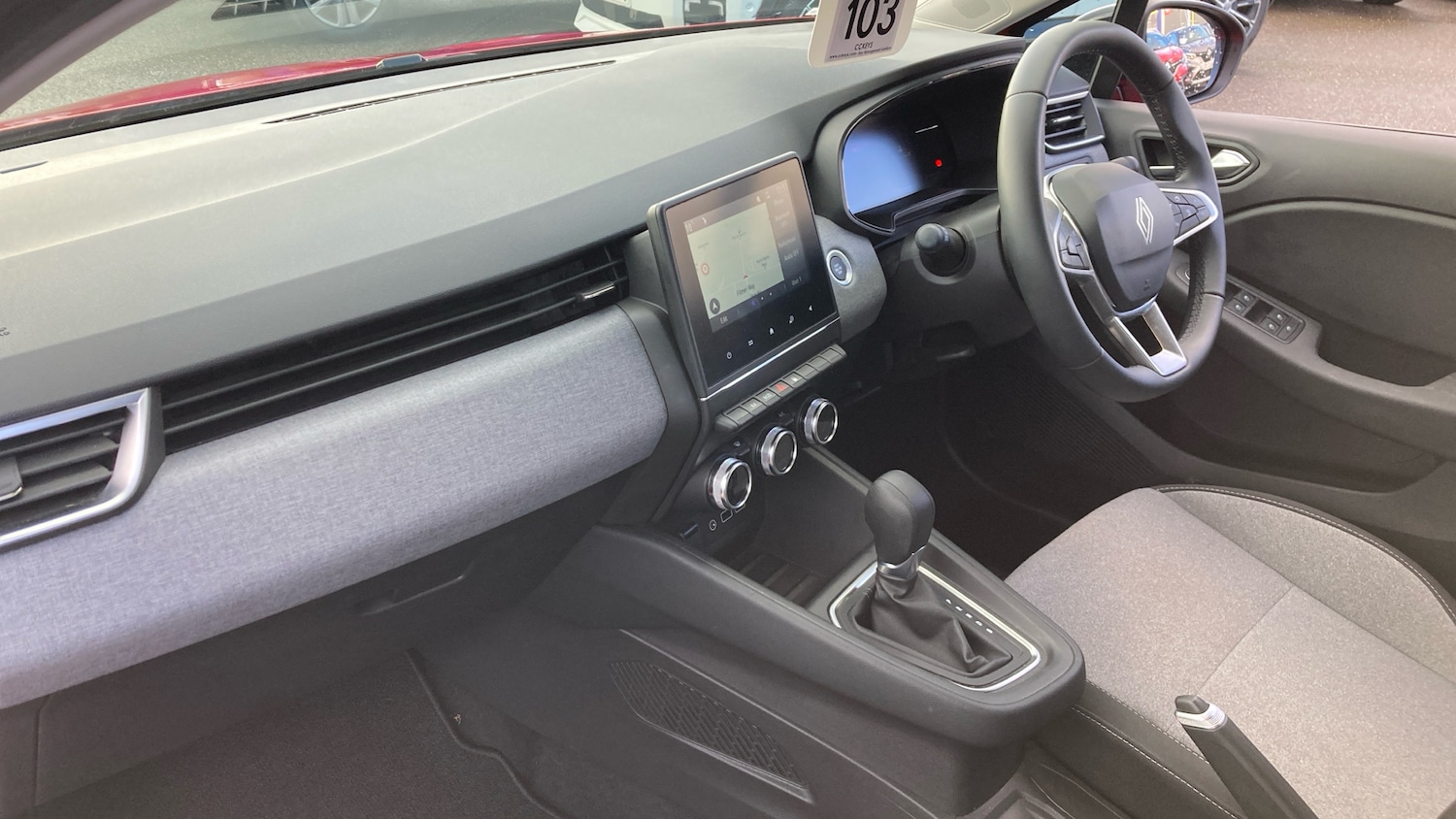 Used Renault Clio 2025 for sale - 77207342: Photo 9