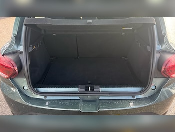 Used Dacia Sandero Stepway 2024 for sale - 77273476: Photo