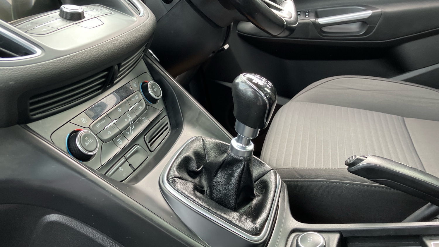 Used Ford C-Max 2018 for sale - 76639579: Photo 13