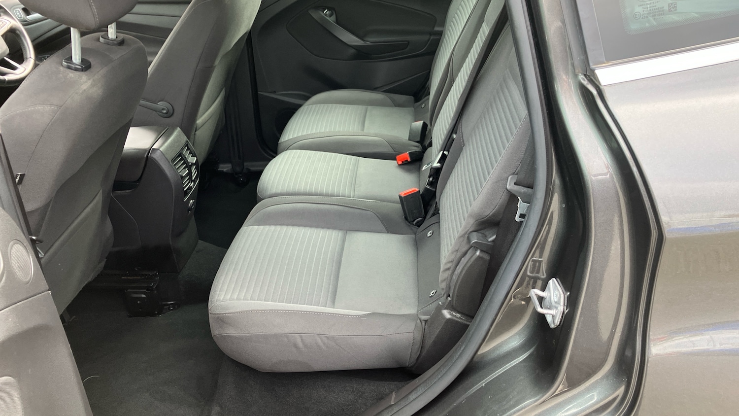 Used Ford C-Max 2018 for sale - 76639579: Photo 16