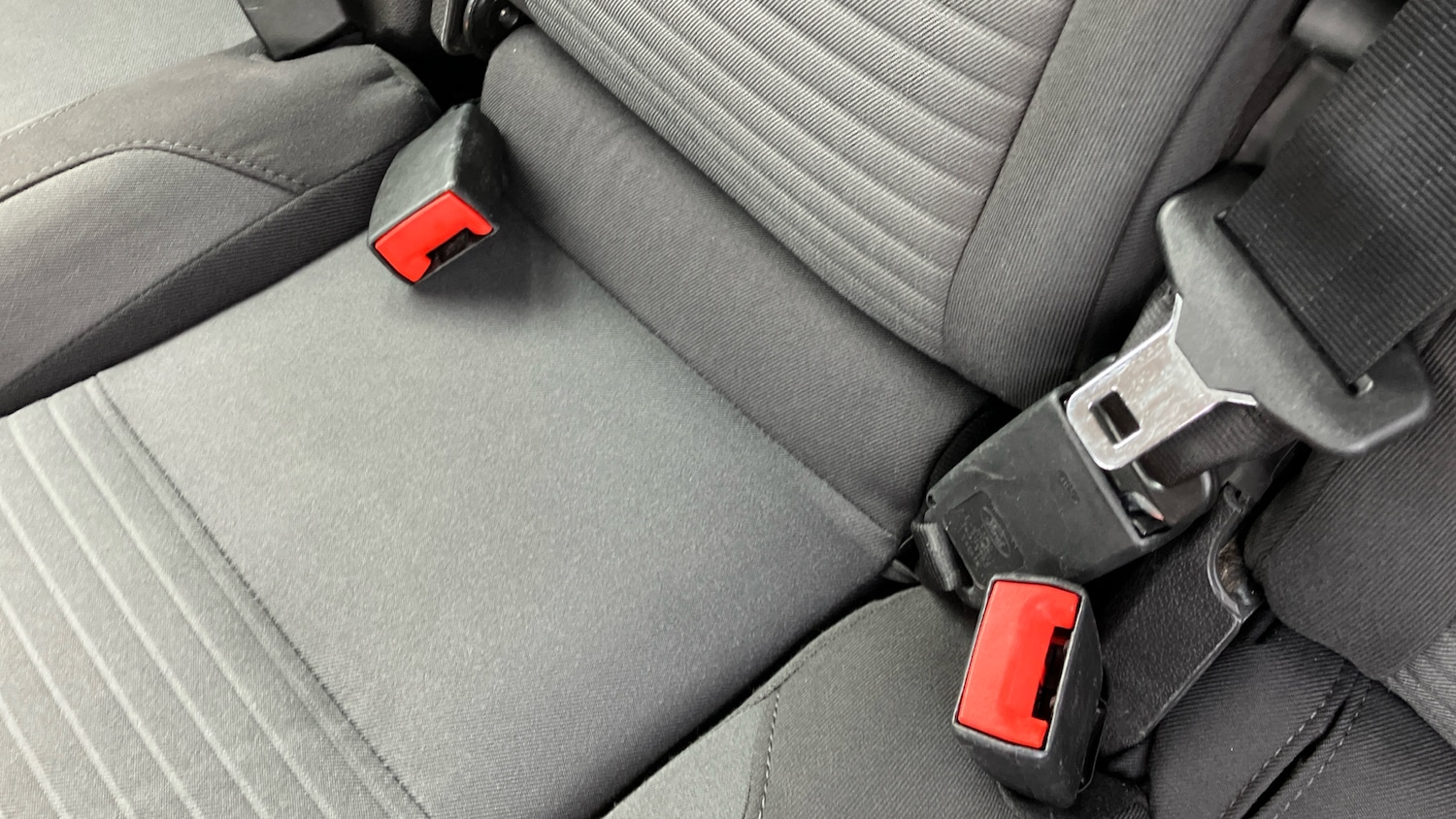 Used Ford C-Max 2018 for sale - 76639579: Photo 17