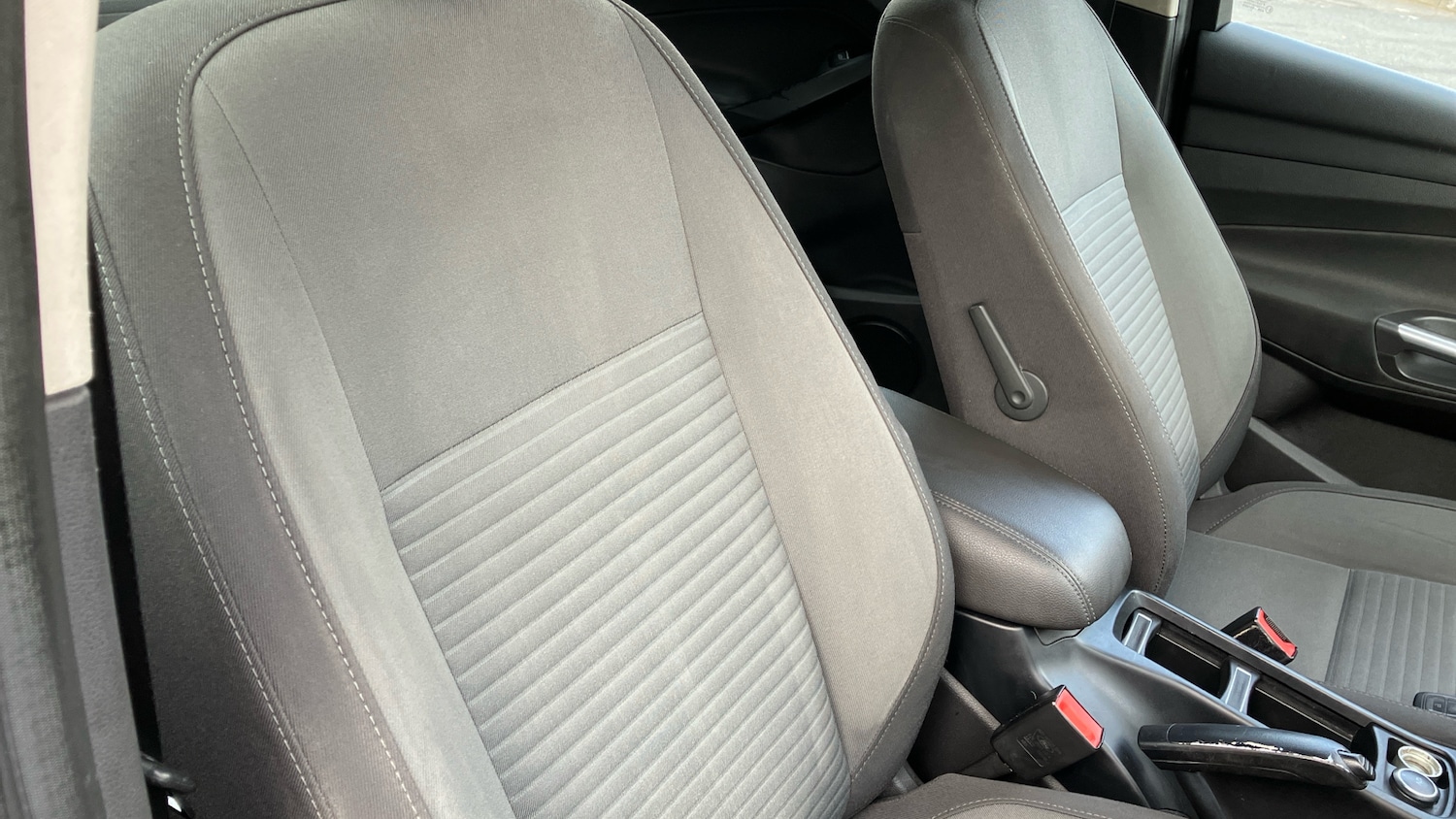 Used Ford C-Max 2018 for sale - 76639579: Photo 53