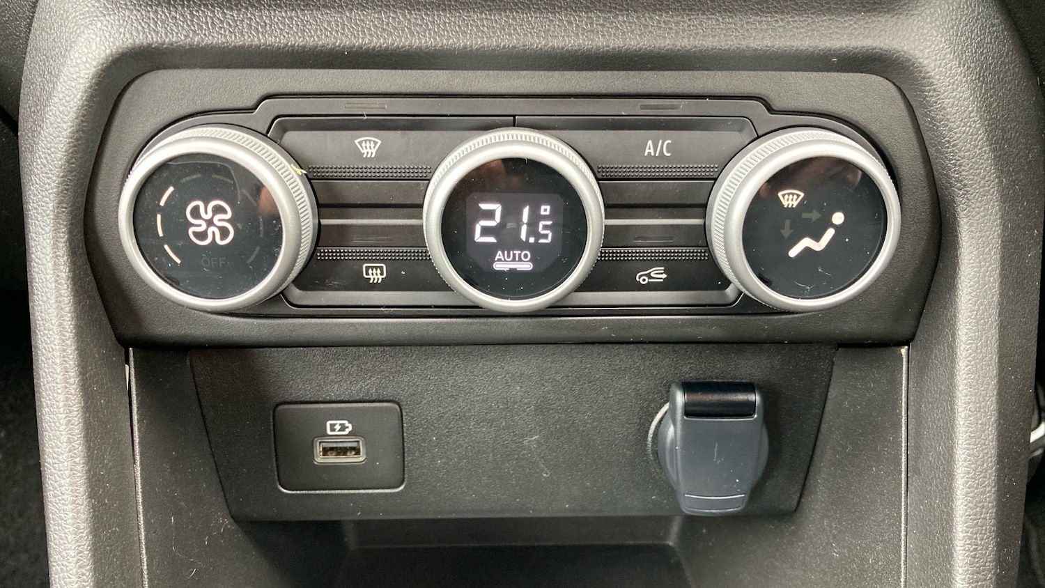 Used Dacia Sandero Stepway 2023 for sale - 77452977: Photo 27