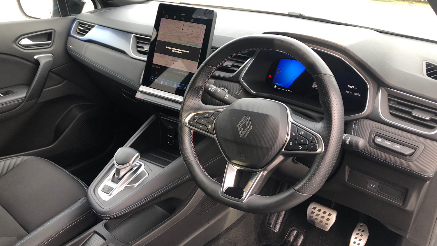 Used Renault Other 2024 for sale - 77653555: Photo 11