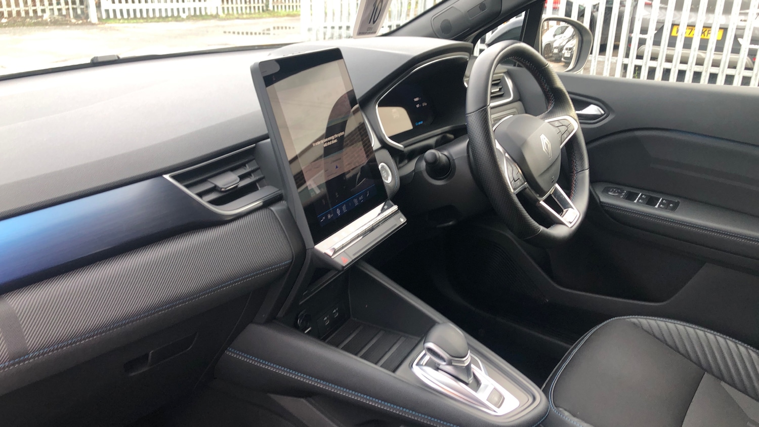 Used Renault Other 2024 for sale - 77653555: Photo 9