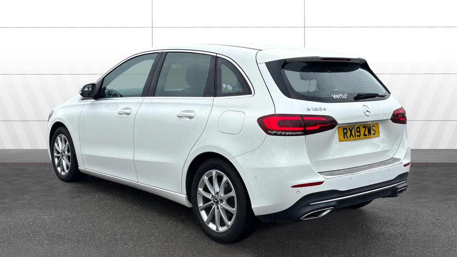 Used Mercedes-Benz B Class 2019 for sale - 78078765: Photo 2