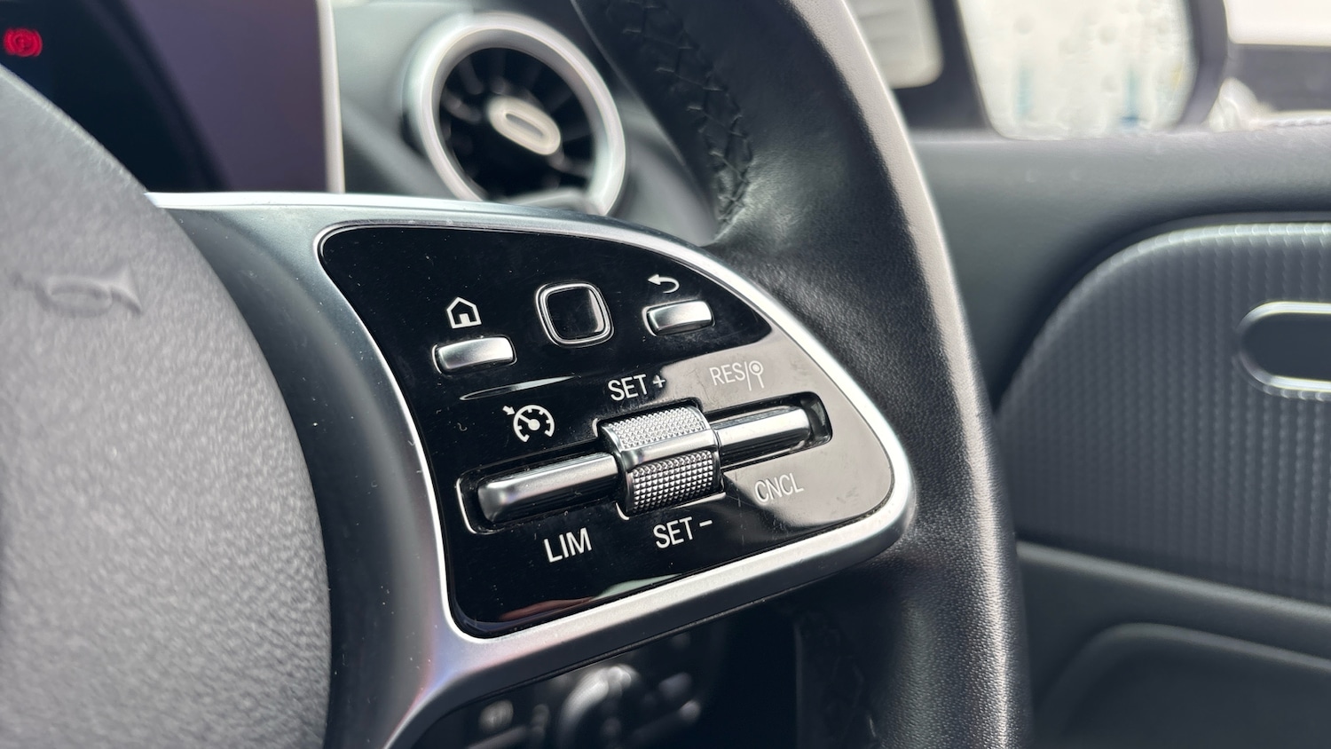 Used Mercedes-Benz B Class 2019 for sale - 78078765: Photo 36