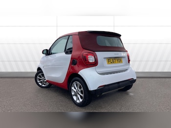 Used smart fortwo 2017 for sale - 77340242: Photo