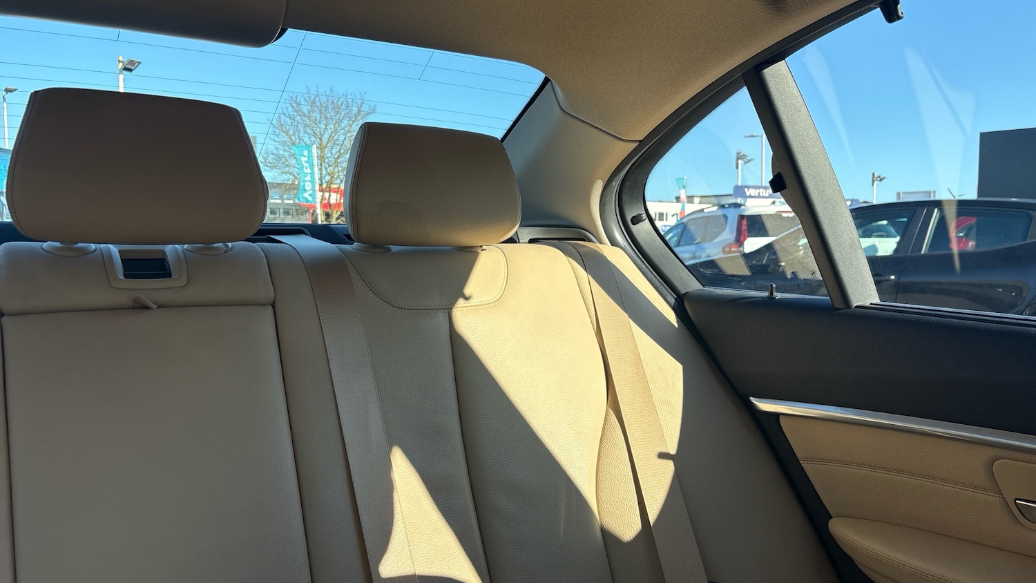 Used BMW 3 Series 2017 for sale - 77946035: Photo 37