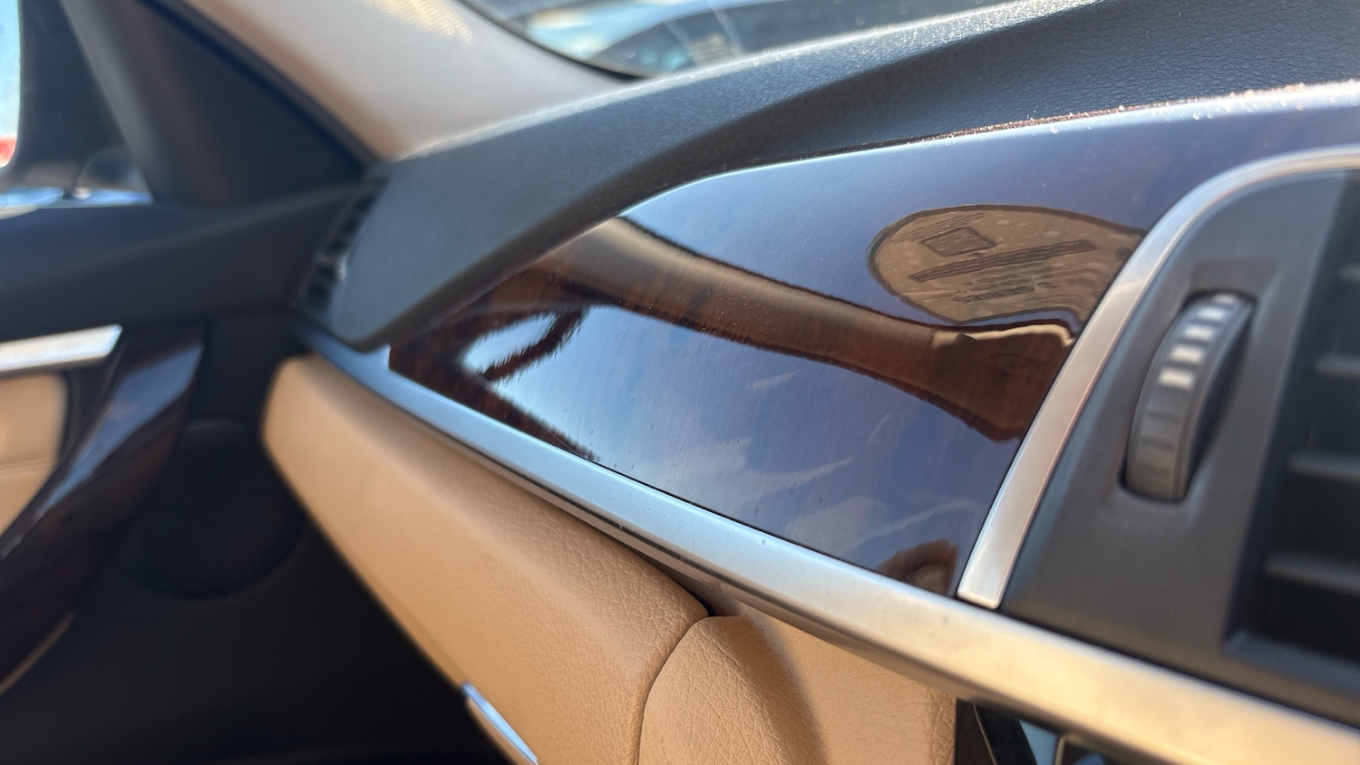 Used BMW 3 Series 2017 for sale - 77946035: Photo 40