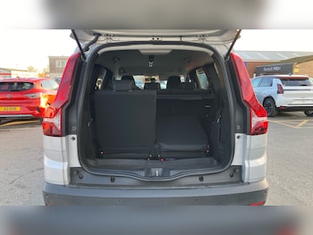 Used Dacia Jogger 2022 for sale - 76532050: Photo