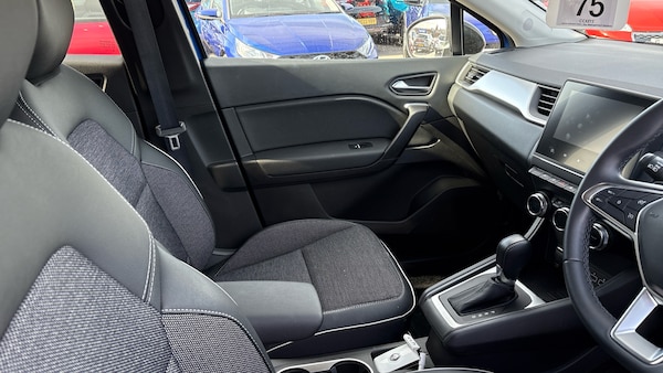 Used Renault Captur 2022 for sale - 76184250: Photo 14