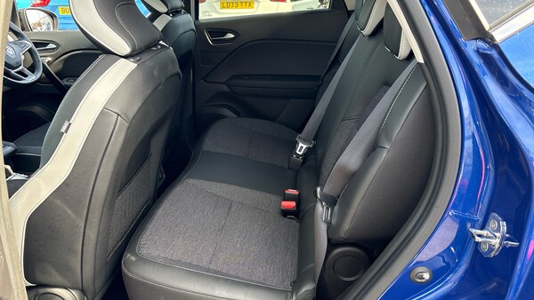 Used Renault Captur 2022 for sale - 76184250: Photo 16